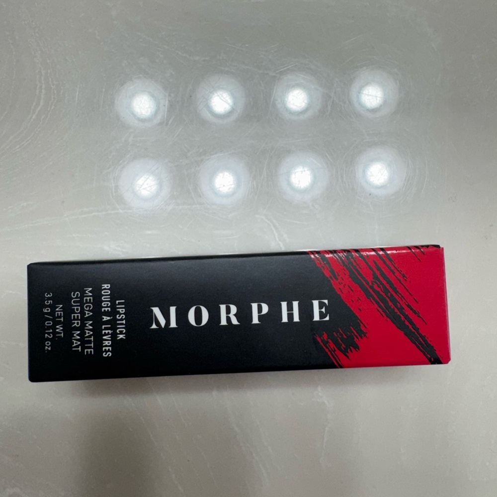 Morphe Steamy Lipstick in Bold Red